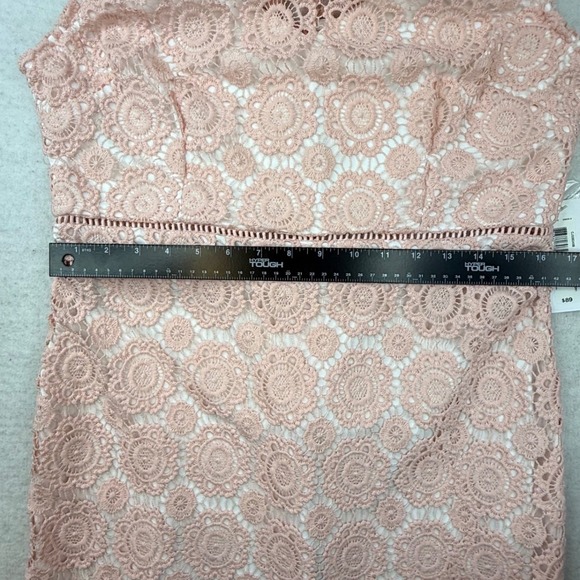 Premier Amour Womens Pink Crochet Lace Sheath Dress Size 16 NWT Barbie core - Picture 7 of 11